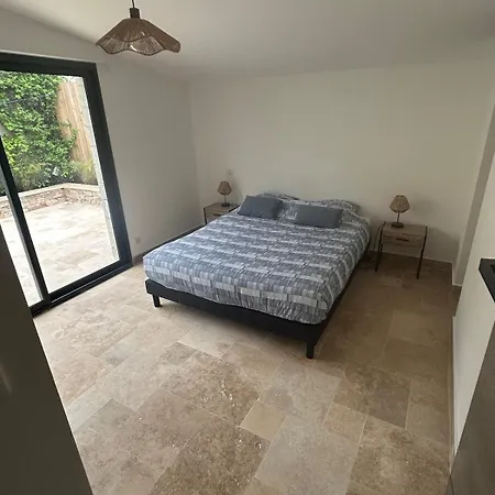 Villa 5 Min Walk To And Port